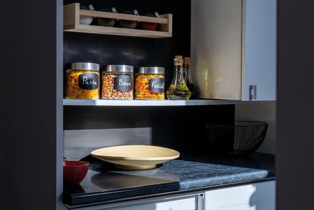 Apartamento Scadarlija Vintage Old Town Renovated Belgrado Exterior foto