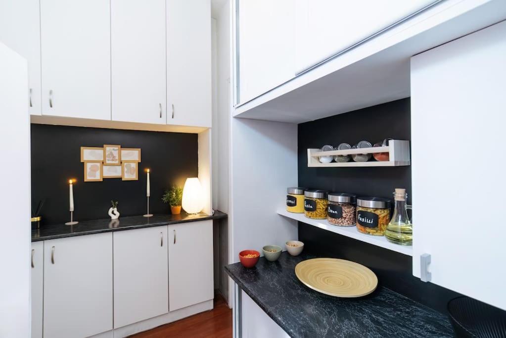 Apartamento Scadarlija Vintage Old Town Renovated Belgrado Exterior foto