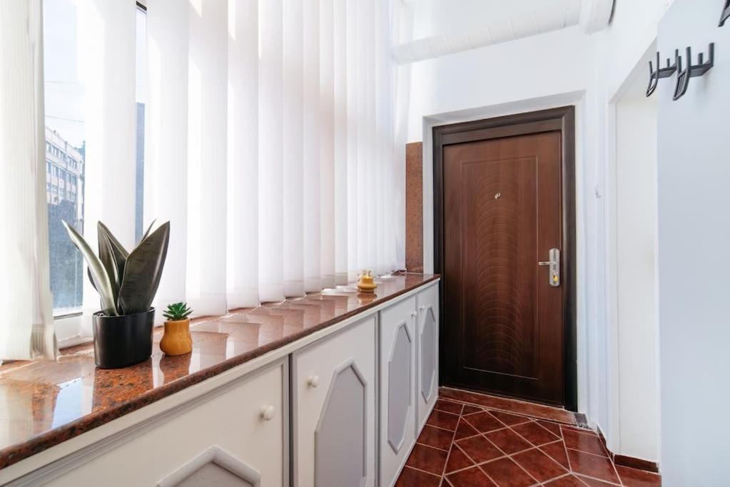Apartamento Scadarlija Vintage Old Town Renovated Belgrado Exterior foto
